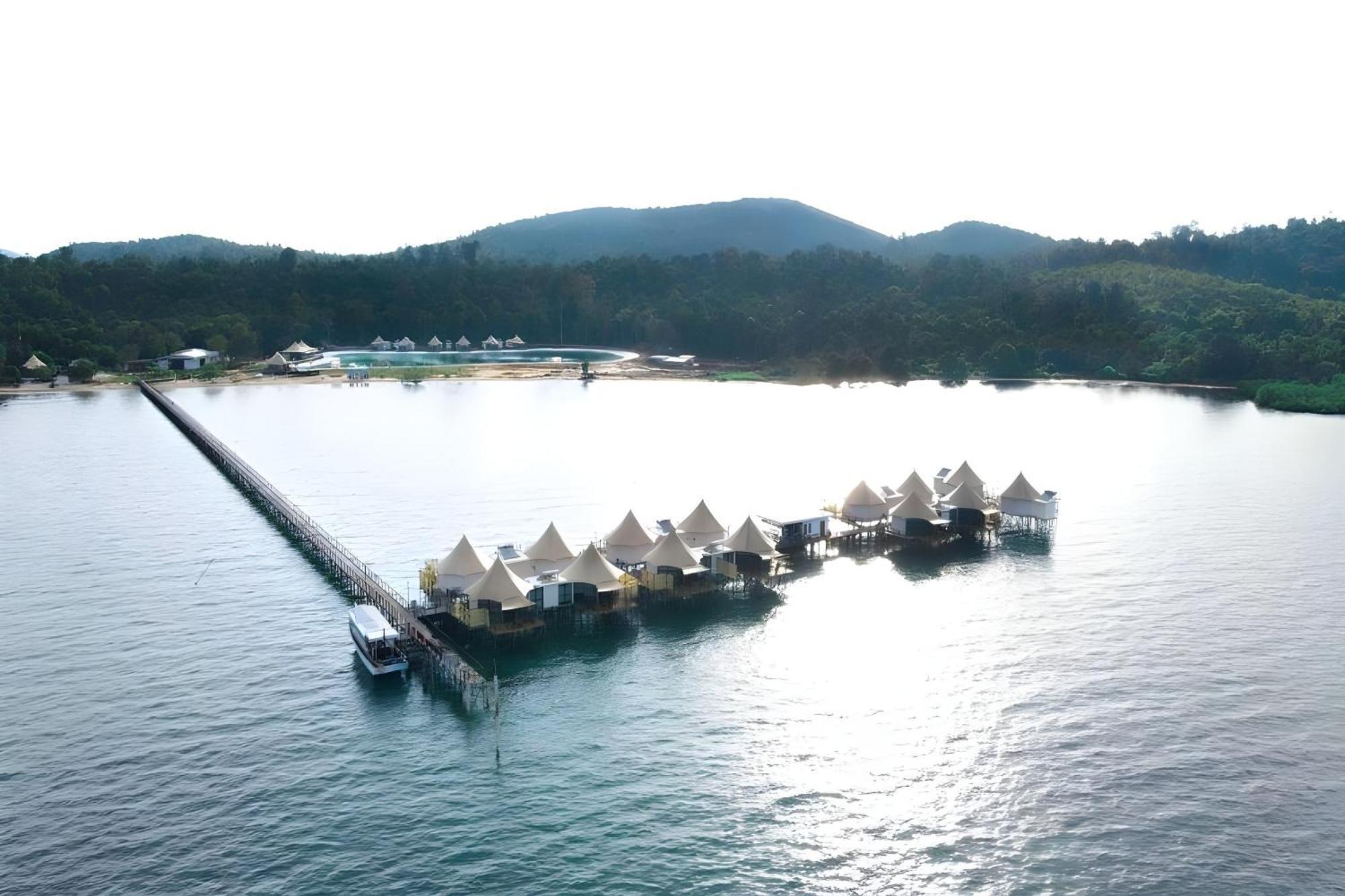 Kiki Beach Resort, Batam Galang Island Eksteriør billede