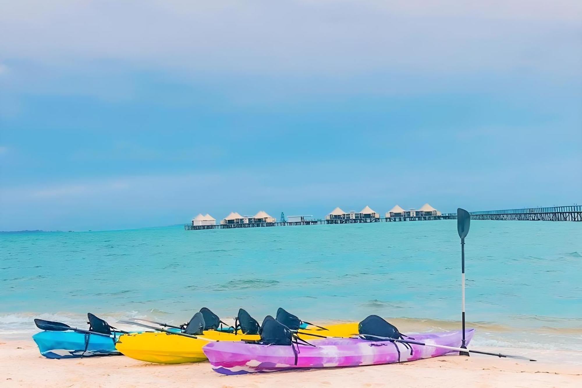 Kiki Beach Resort, Batam Galang Island Eksteriør billede